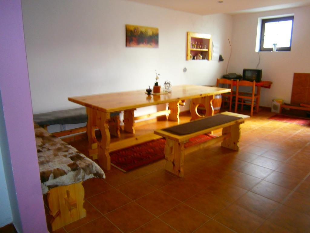 Penzion Andrea Velké Bílovice Buitenkant foto